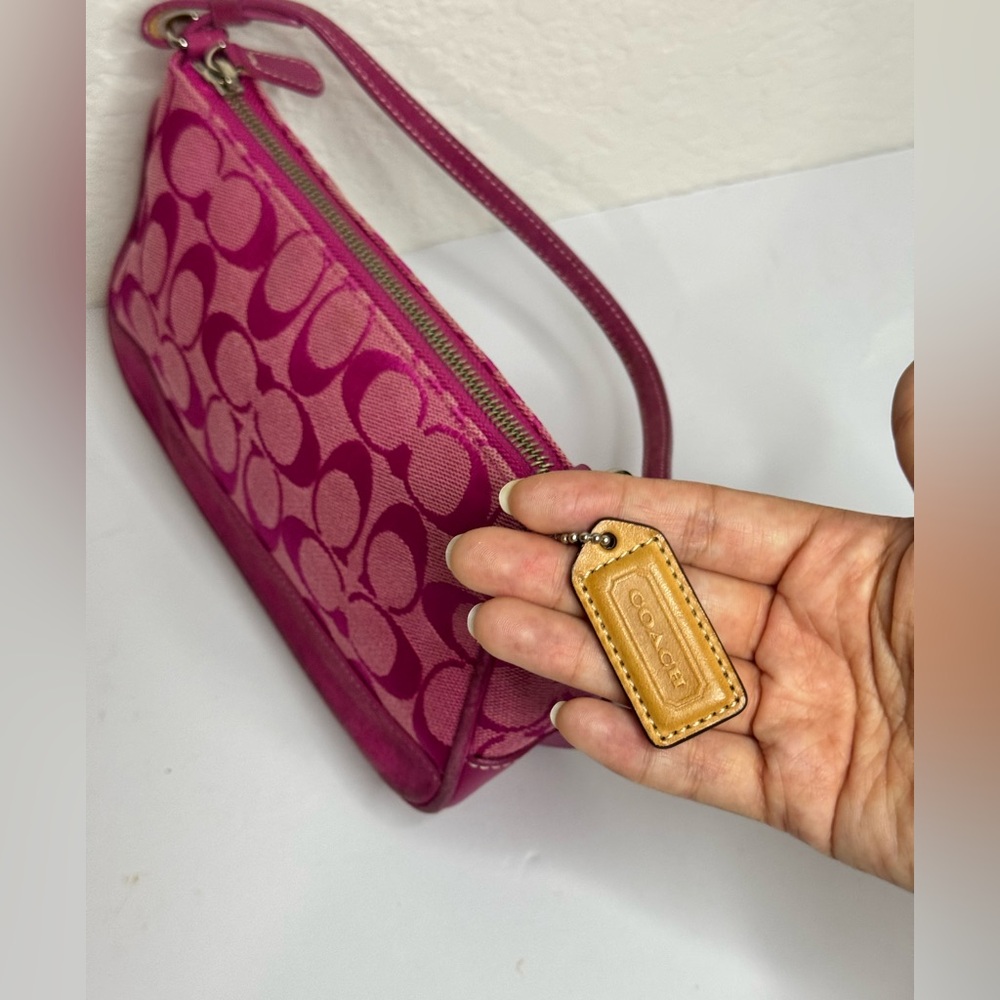 Coach HOT PINK Signature Logo Demi Hamptons Baguette Mini Bag Canvas Leather Y2K - Picture 5 of 12